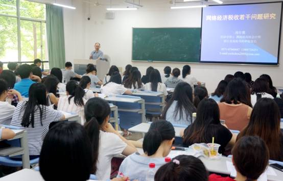 E:\财经--捕鱼17.3.24备份\杨显波捕鱼\工作照片\实践基地\17-6-9 周仕雅\DSC02669_副本.jpg