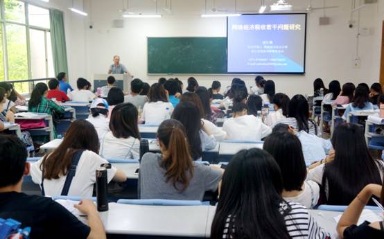E:\财经--捕鱼17.3.24备份\杨显波捕鱼\工作照片\实践基地\17-6-9 周仕雅\DSC02651_副本.jpg