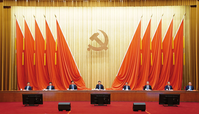 2021年2月20日，党史学习教育动员大会在北京召开。中共中央总书记、国家主席、中央军委主席习近平出席会议并发表重要讲话。 新华社记者 翟健岚/摄